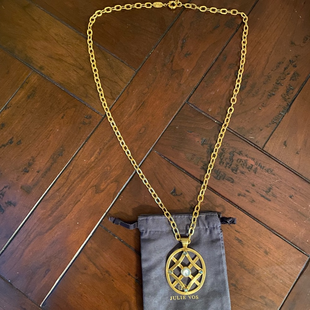 Julie Vos pendant necklace
